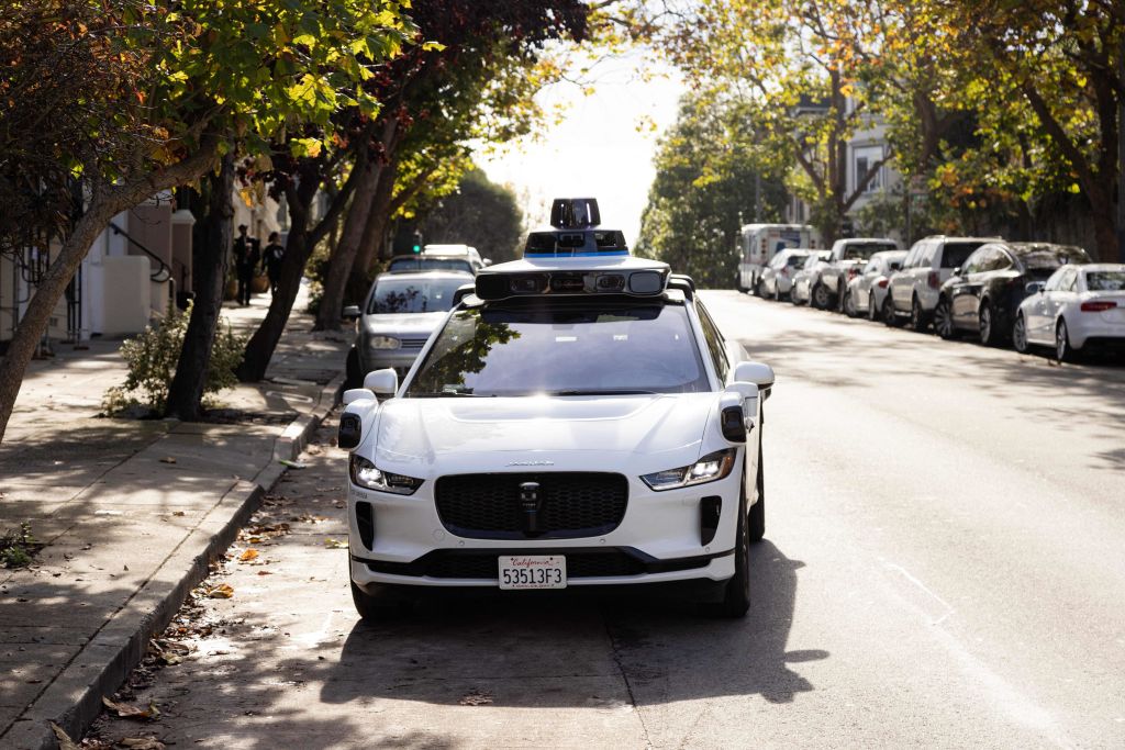 San Mateo County expresses concern against Waymo, driverless cars