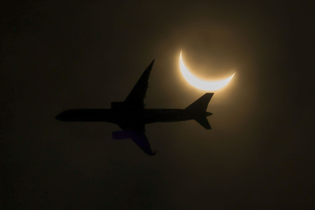 Total Solar Eclipse 2024 Passengers Witness View of Rare Celestial