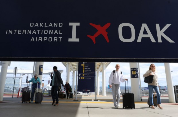Oakland City Officials Approve Name Change Of Airport To San Francisco Bay Oakland International Airport
