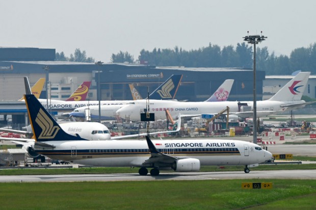 Singapore Airlines OIrdered to Pay $3,500 to Indian Couple After Causing 'Mental Agony' After Seats Fail to Recline Automatically