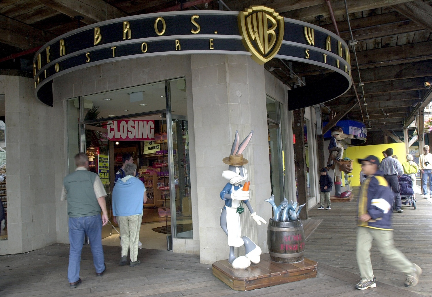 MeTV Unveils Toons Network Dedicated to Showcasing Warner Bros ...