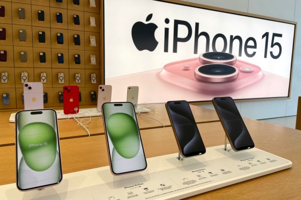 iPhone16 Rumors: New Models Expected to Come in 2 New Colors; Here's What to Expect!