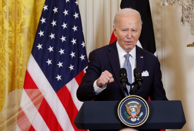 Joe Biden New Rule Granting Overtime Pay to 4 Million Workers Challenged by US Business Groups