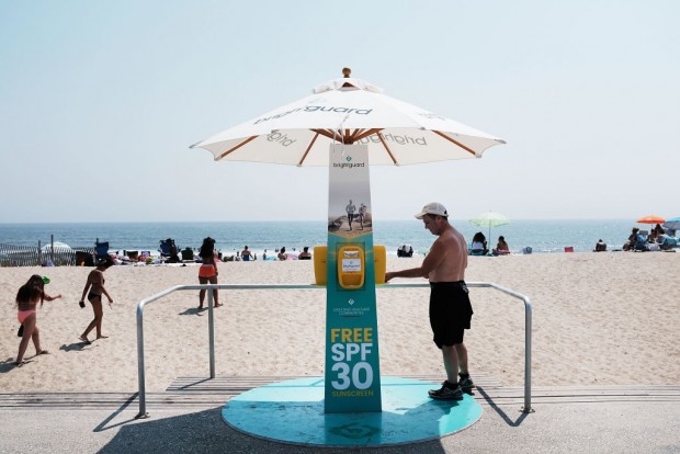 Sunscreen Critical as Skin Cancer Cases Predicted to Surge to 20,800 This Year