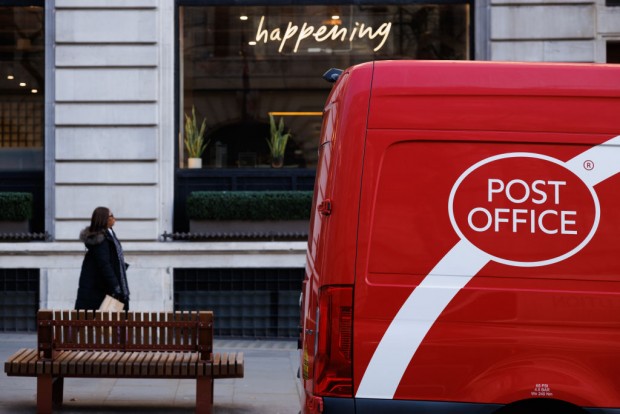 Post Office Horizon IT Inquiry Resumes Amid Public Outcry