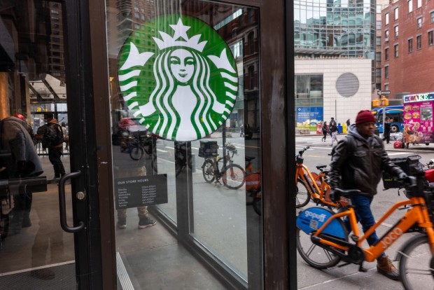 Starbucks Faces Customer Backlash Over Longer Wait Times Due to Staffing Cuts