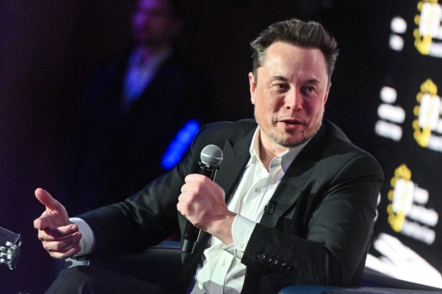 Tesla Accuses Glass Lewis of 'Scaremongering' Against Elon Musk’s $56 Billion Pay Package