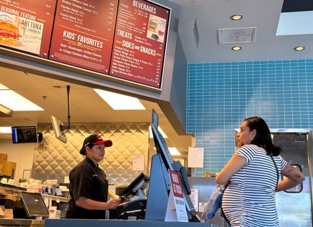 Californian Fast-Food Employees May Earn $20/Hour Wage but Franchisees Cut Work Hours