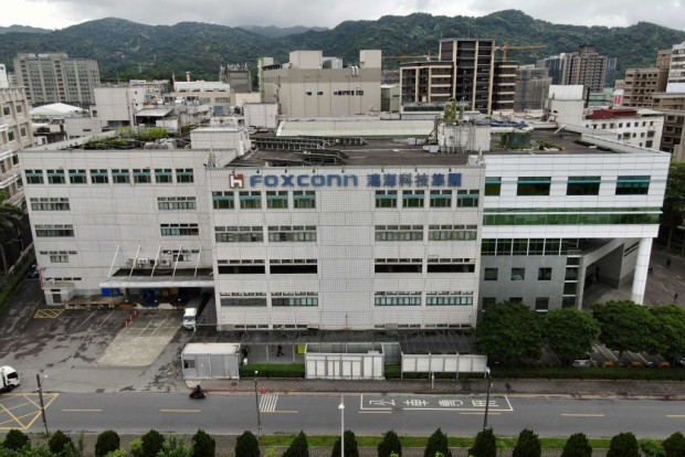 Taiwan's Foxconn Sees $1.09 Billion in Q2 Following Apple's Booming AI Sector