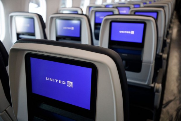 Starlink to Provide Free In-Flight Internet Across United Airlines Fleet Starting 2025