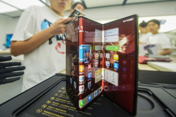 Huawei's $2,800 Trifold Phone Gains Popularity in China Even Among Apple Loyalists