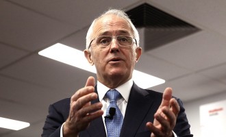 Malcolm Turnbull Campaigns On Defence And Infrastructure Platforms In Adelaide