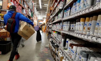 Home Depot Offers Hope of Future Growth Despite Sales Decline, Says the Worst of Inflation Is Over