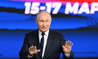 Russia Confirms Vladimir Putin Gave Interview to Controversial US Media Personality Tucker Carlson