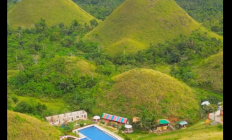 Resort in the Heart of Philippines' Chocolate Hills: Is It Yay or Nay? – Netizens Share Mixed Reactions
