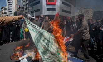 Iran's Currency, Rial, Drops to Record Low Against US Dollar After Retaliatory Attack on Israel