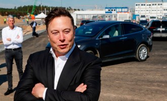 Elon Musk's Tesla Expects to Incur Expenditures of Over $350 Million as Result of Mass Layoffs