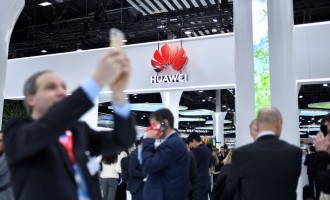 FCC Faces Funding Shortfall in Effort to Remove Chinese Tech Giants Huawei, ZTE From Networks