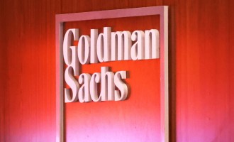 Goldman Sachs Removes Bonus Cap for UK Bankers