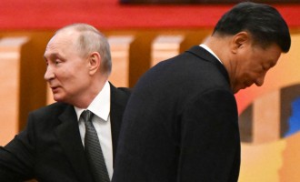 Russia's Vladimir Putin Visits China's Xi Jinping to Strengthen Economic, Political Ties Amid US Global Dominance