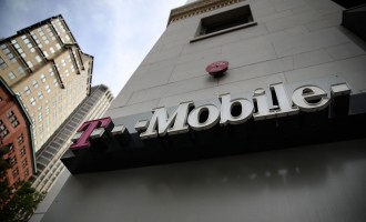 T-Mobile Purchases US Cellular Operations, Expands 5G Coverage