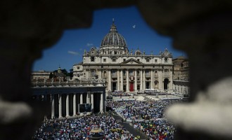 Ex-Vatican Employee Arrested for Fraud in Sting Operation