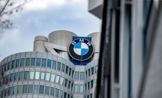 Scholz Visits BMW Factory
