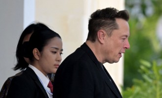 Former SpaceX Employee Claims She Had Sex with Elon Musk, According to Report