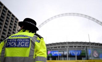 London Police Officer Charged After Stealing Money From Dead Man