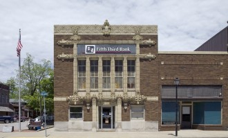 Fifth Third Bank Agrees to Pay $20 Million to Settle Charges Over Fake Accounts, Forced Unwanted Car Insurance