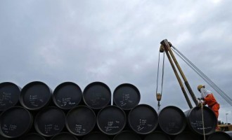 Oil pipelines 