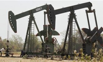 India Oil Well