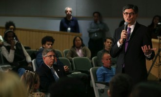 Jack Lew Discusses Redesign Of $10 Bill At Town Hall