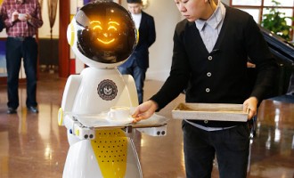 Shandong Appears First Service Robot In A Restaurant