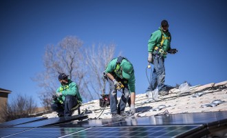A SolarCity Corp. Residential Solar Panel Installation Ahead Of Earnings Figures