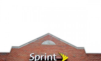 Inside A Sprint Corp. Store Ahead Of Earnings Figures